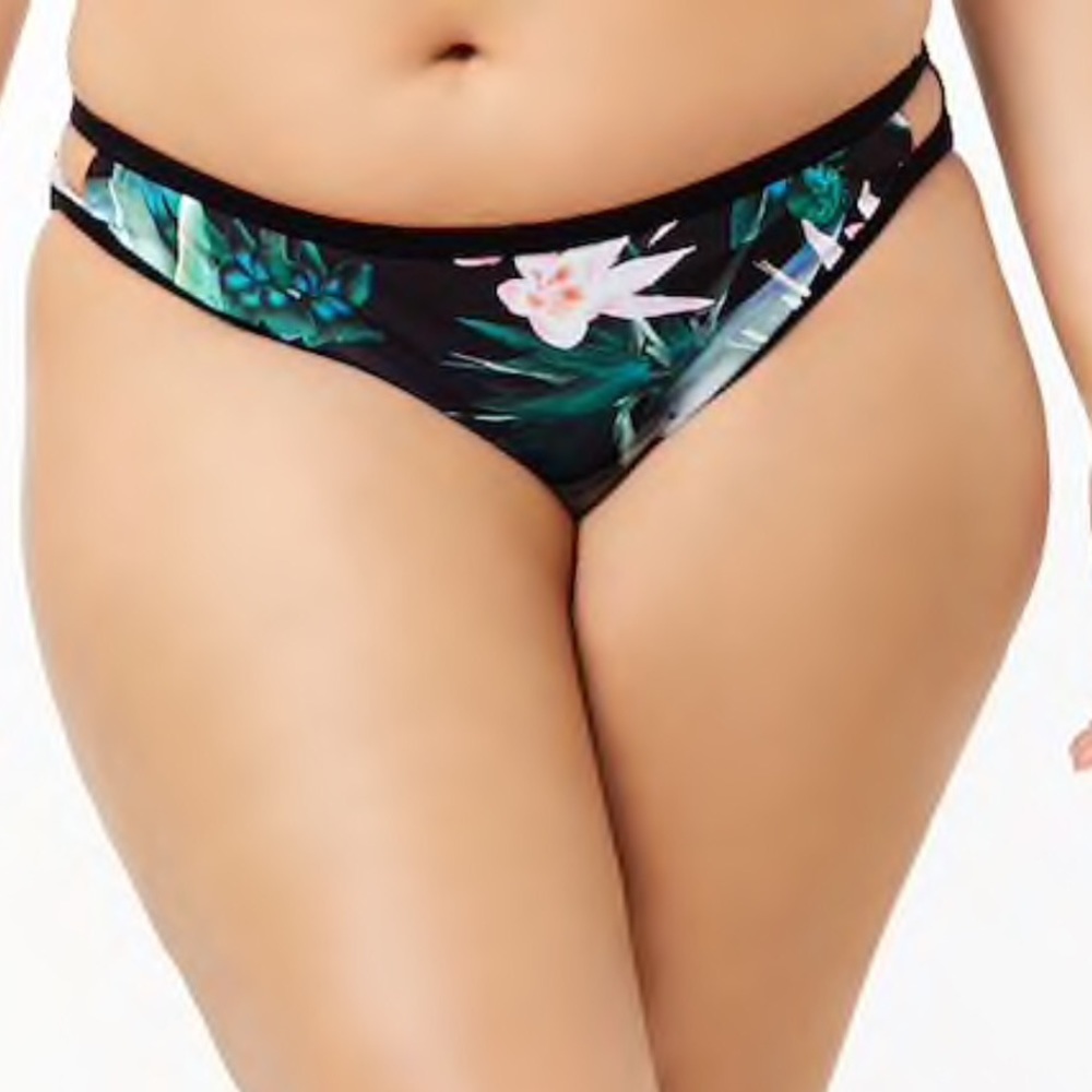 Plus size floral bikini bottoms